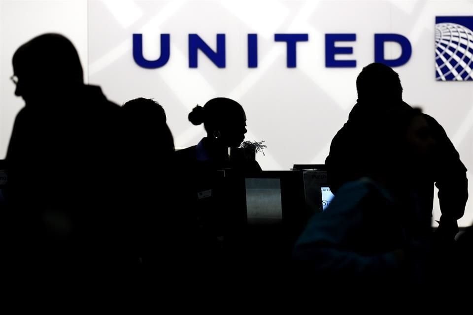 En 2020, United Airlines perdió aproximadamente 7 mil millones de dólares.