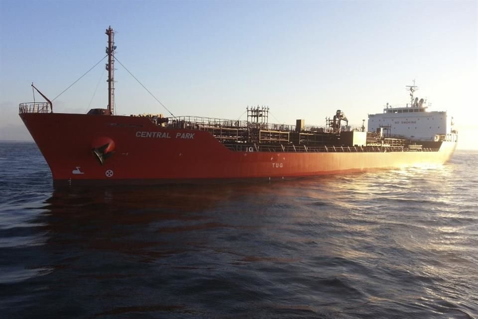 Apresa comando armado barco petrolero en Yemen 5611787