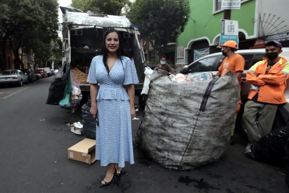 La Alcaldesa electa de la Cuauhtémoc, Sandra Cuevas, reconoce el apoyo de comerciantes de la vía pública para su triunfo y promete seguridad.