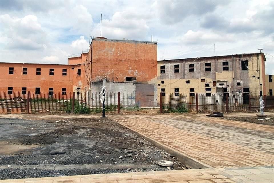 El edificio, conocido como 'El Asterisco', es el último vestigio que queda del Penal del Topo Chico, cerrado en septiembre del 2019.