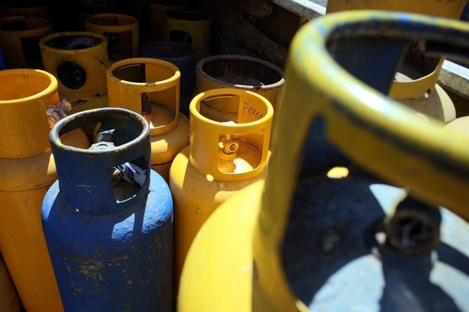 La Profeco advirtió que los distribuidores de gas que no respeten el precio máximo determinado por el Gobierno federal perderán el permiso de la CRE.