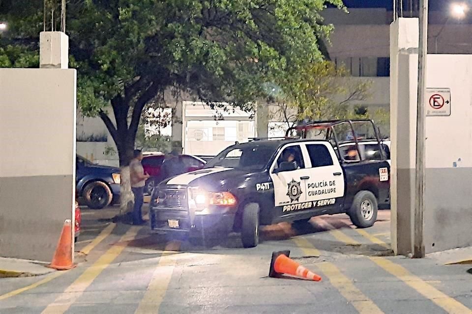El ataque ocurrió cerca de las 22:40 horas del viernes en el cruce de Lázaro Cárdenas y Fortín del Veladero, en la Colonia Residencial Azteca.