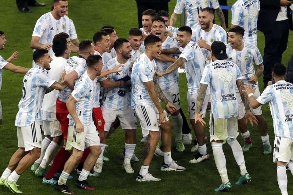 Argentina tenía 28 años de no ganar un título internacional. El último fue la Copa América en 1993.