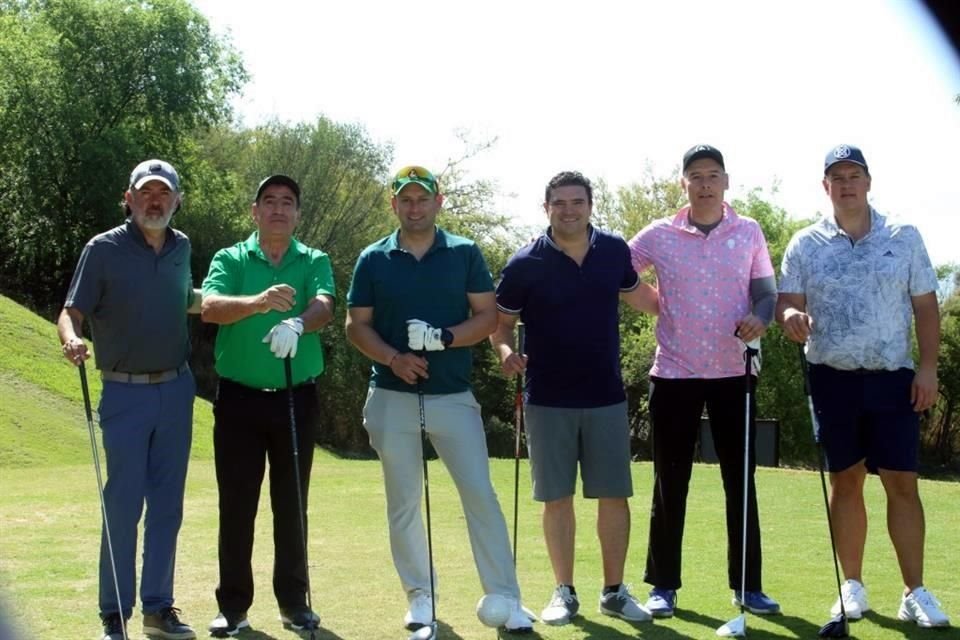 Héctor Echavarría, Juan Joy, Alex Santos, Toño Peña, Arturo Gallegos y Alejandro Garza