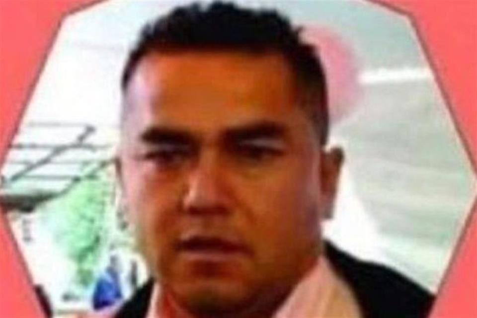 Arturo Lara de la Cruz, candidato a la Alcaldía de Amanalco de Becerra por MC, fue atacado a balazos cuando se encontraba en su casa.