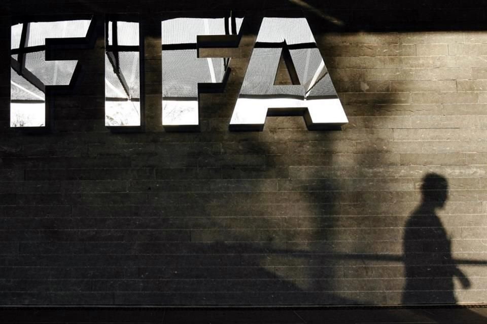 La FIFA asegura poderoso patrocinio por varios años.