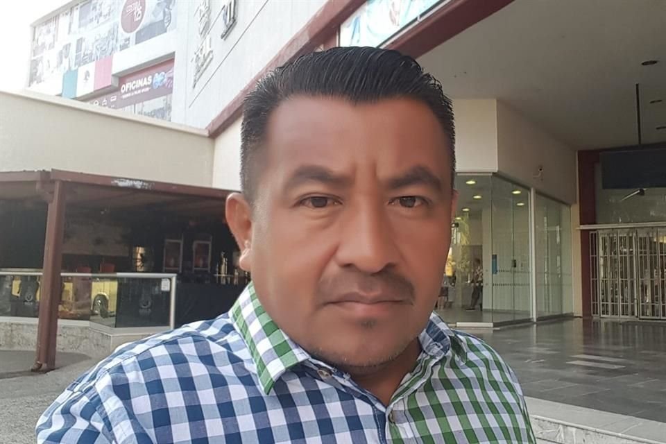 El coordinador de la coalición Fuerza y Corazón por México fue atacado cuando volvía a casa.