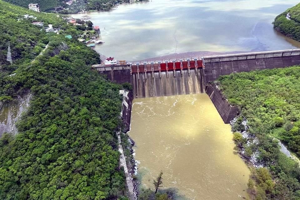 La Presa La Boca alcanzó otra vez su nivel de aguas máximas ordinarias.
