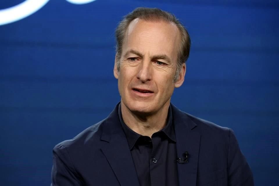 El actor Bob Odenkirk fue hospitalizado de urgencia tras colapsar durante el rodaje de la serie 'Better Call Saul', en Nuevo México.