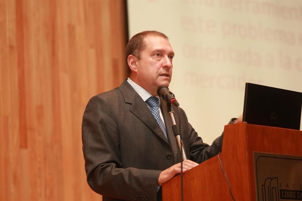 Eduardo Pérez Motta, ex presidente de la Comisión Federal de Competencia.