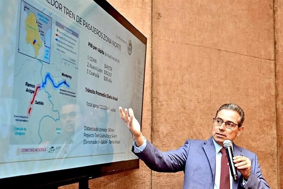 David Camacho, titular de la Agencia Regulatoria de Transporte Ferroviario de la SCT, reveló en Saltillo el proyecto 'Tren Coahuilteca'.