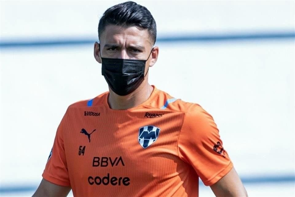 El refuerzo Héctor Moreno se presentó por primera vez a entrenar en El Barrial.