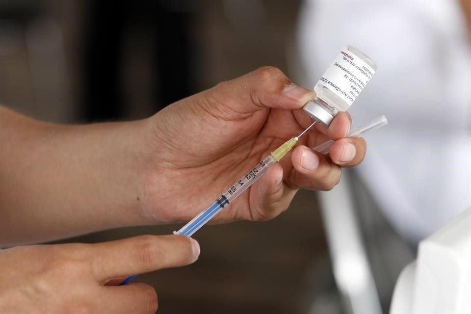 La Brigada Correcaminos anunció que la aplicación de segundas dosis de la vacuna de AstraZeneca para personas de 30 a 39 años que viven en el municipio de Monterrey, será del 11 al 14 de noviembre.