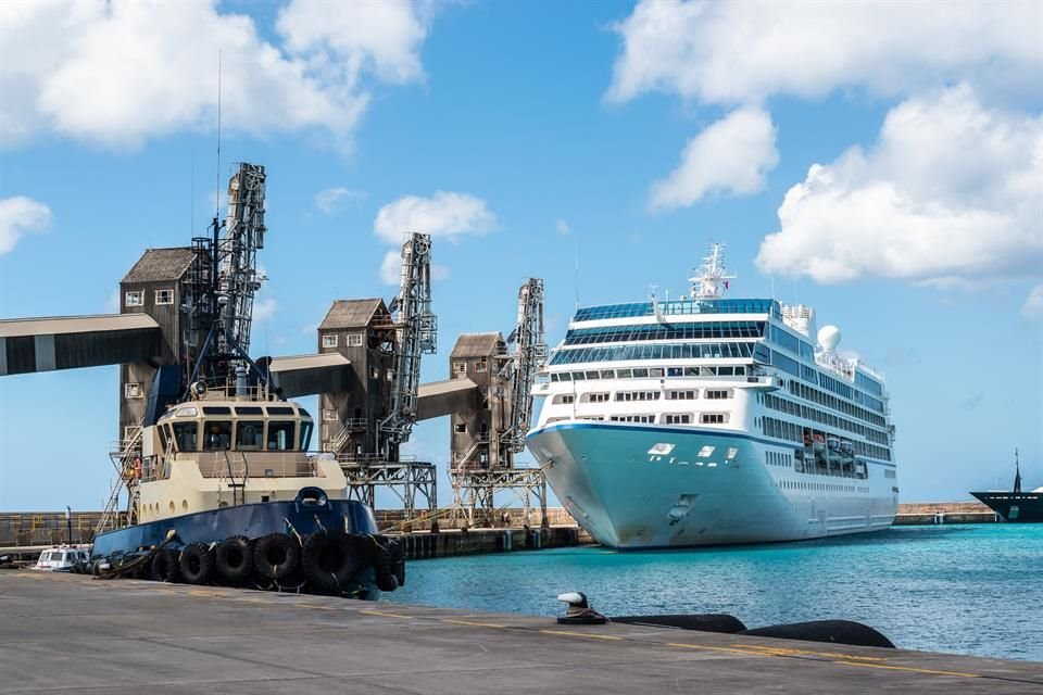 El cobro a cruceristas empezará con cinco dólares a partir del próximo primero de julio.