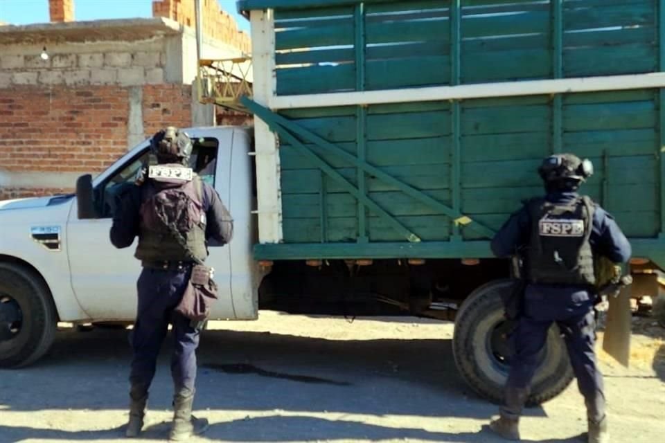 Elementos de Seguridad Estatal de Guanajuato durante un operativo.