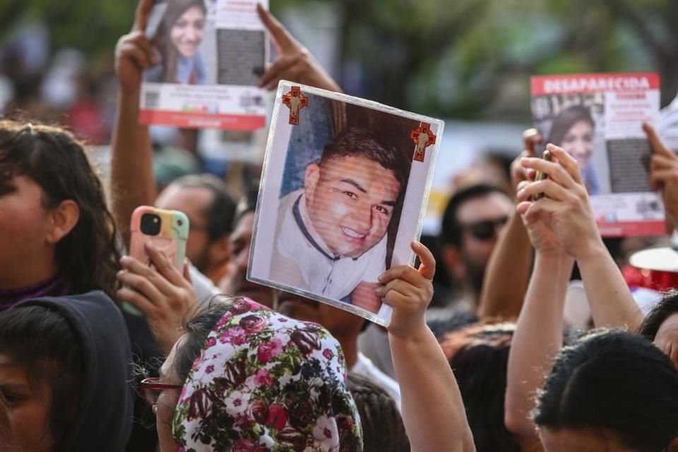 A través de carta, familiares de víctimas de desaparición expusieron su inconformidad a Sheinbaum por no escuchar propuestas en la materia.