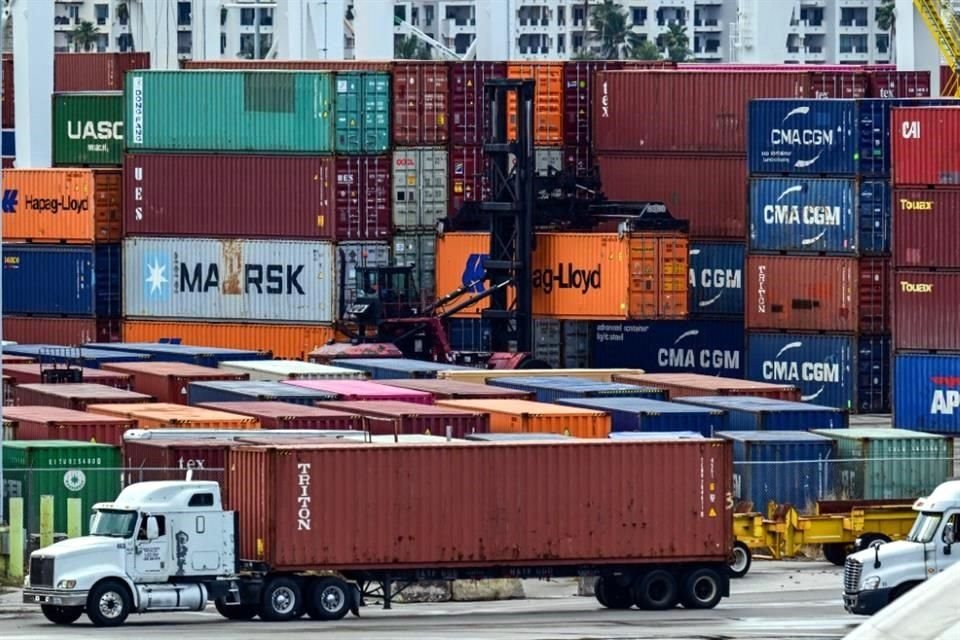 China pidió a EU llegar a un acuerdo para cesar la guerra comercial tras el arancel de 125% impuesto por Donald Trump.