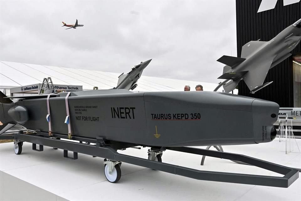 La advertencia se produjo después de que el futuro Canciller alemán, Friedrich Merz, afirmara estar abierto a la posibilidad de suministrar misiles Taurus a Ucrania.