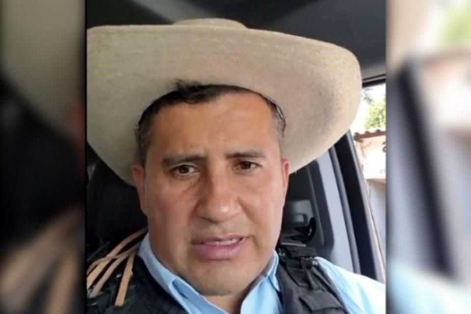 Carlos Manzo, Alcalde independiente de Uruapan, Michoacán, llamó a la Policía Municipal a 'no tener consideración' con delincuentes armados o que se resistan a ser detenidos.