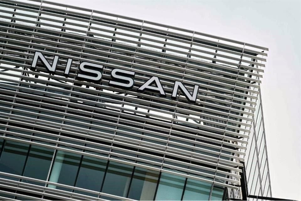 Nissan también está considerando la posibilidad de suscribir un préstamo sindicado de mil 350 millones de dólares garantizado por UK Export Finance.