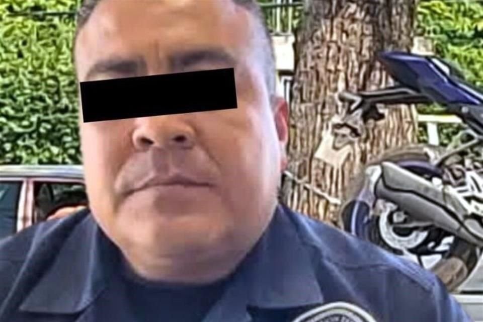 El exsecretario de Seguridad Pública y Protección Ciudadana (SSPC) de Cuautla, Isael Nieto Pliego, fue detenido mientras circulaba en una motocicleta con reporte de robo.