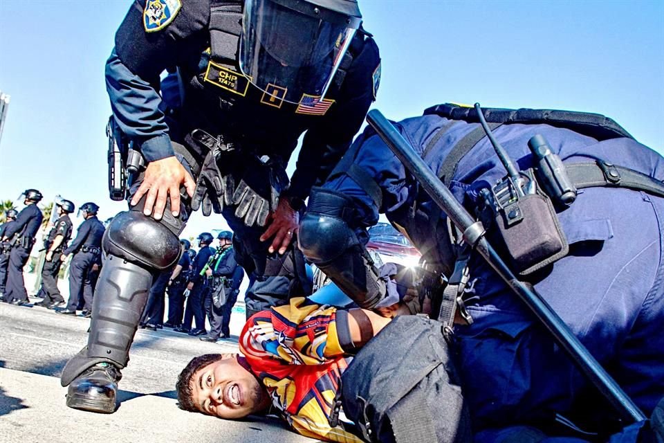 El Canciller Juan Ramón de la Fuente aseguró que la red consular mexicana no permitirá que existan abusos en contra de los connacionales.