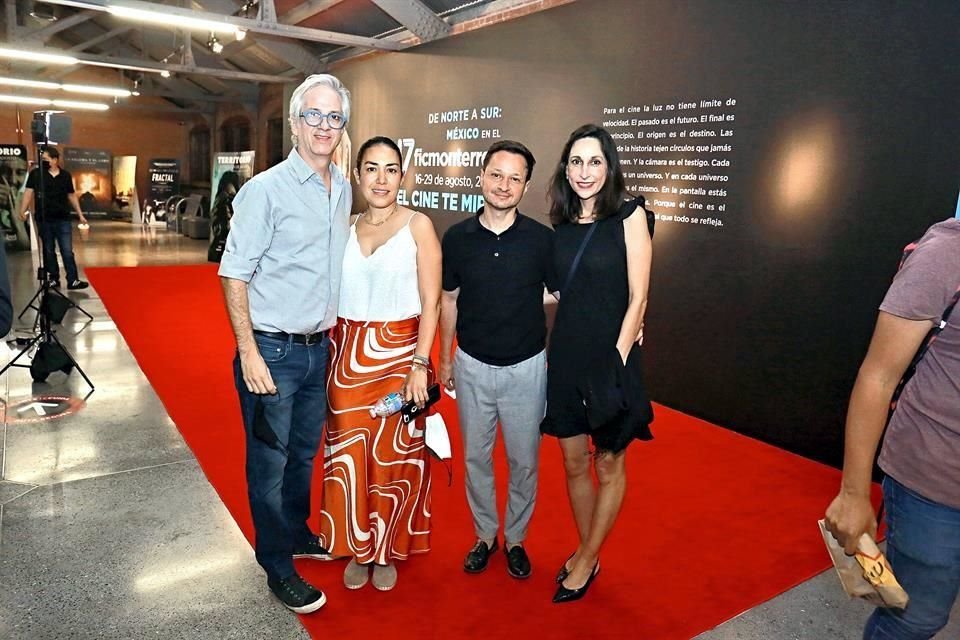 Bernardo Chapa, Ana Hernández, Jaime Rosso y Mariana Rangel