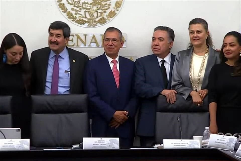 El dictamen para confirmar los nombramientos pasará mañana al Pleno del Senado.