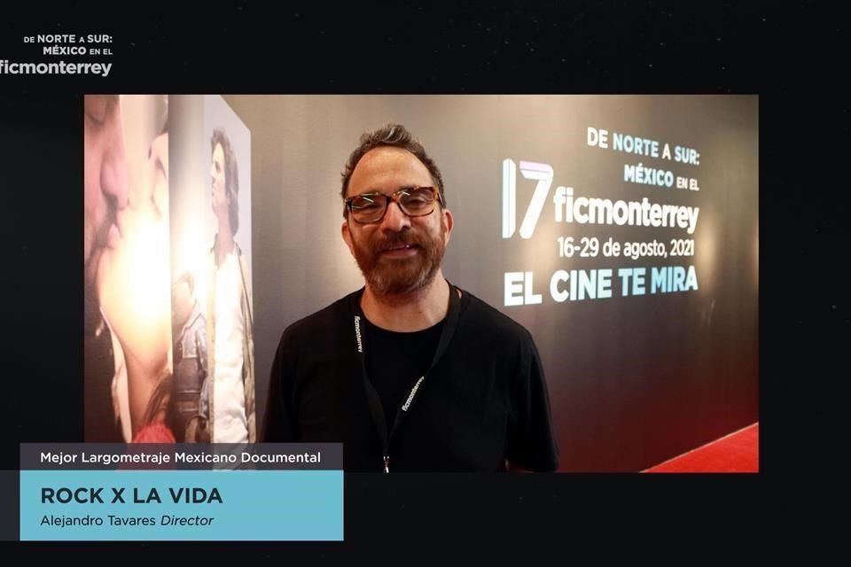 Alejandro Tavares, realizador de 'Rock X La Vida: El Documental', gan Largometraje Mexicano Documental.
