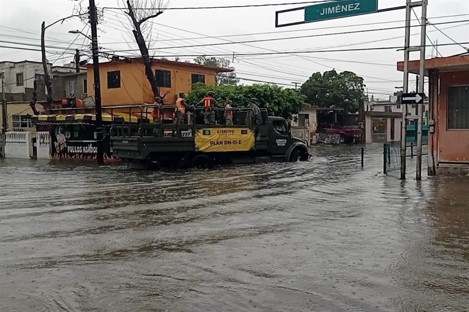 Las lluvias que trajo la tormenta 'Barry' provocaron encharcamientos y zonas inundadas en zonas de Tampico y Altamira.