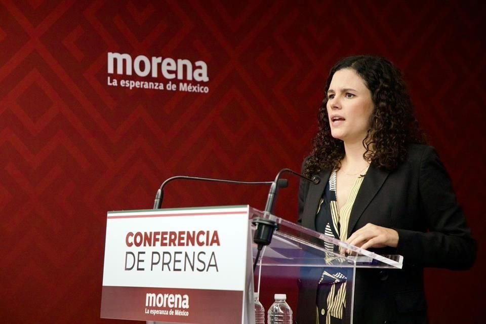 Luisa Alcale, dirigente nacional de Morena.