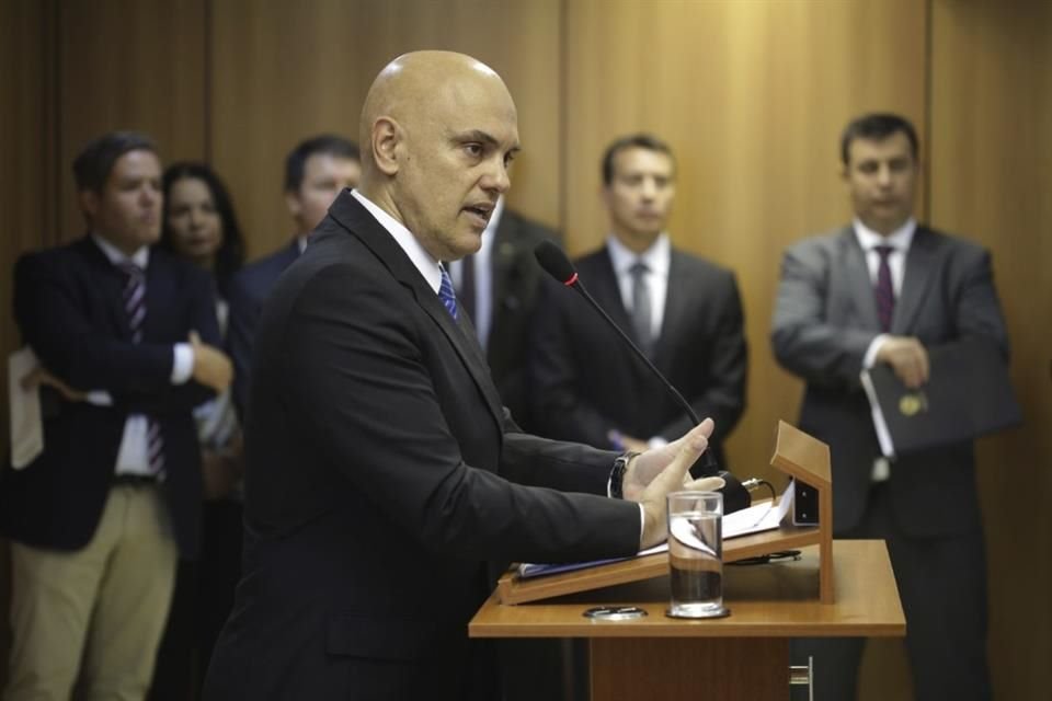 Marco Rubio anunció que revocará la visa al juez brasileño Alexandre de Moraes, quien está a cargo del juicio a Bolsonaro.