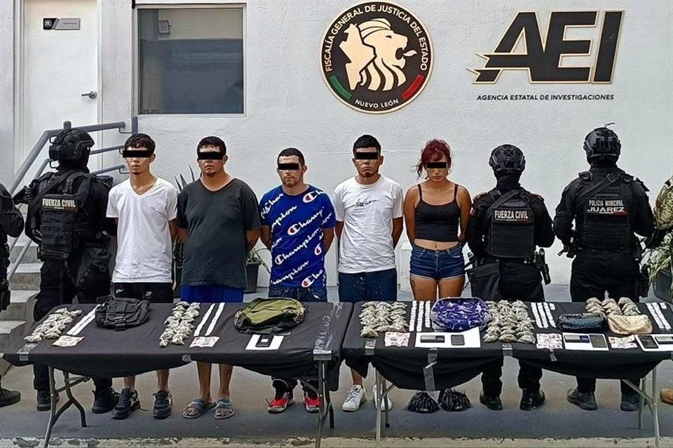 Los detenidos fueron identificados como José, de 34 años; Erick y Brayan, ambos de 30; Cristian, de 18 y Lorena, de 22.