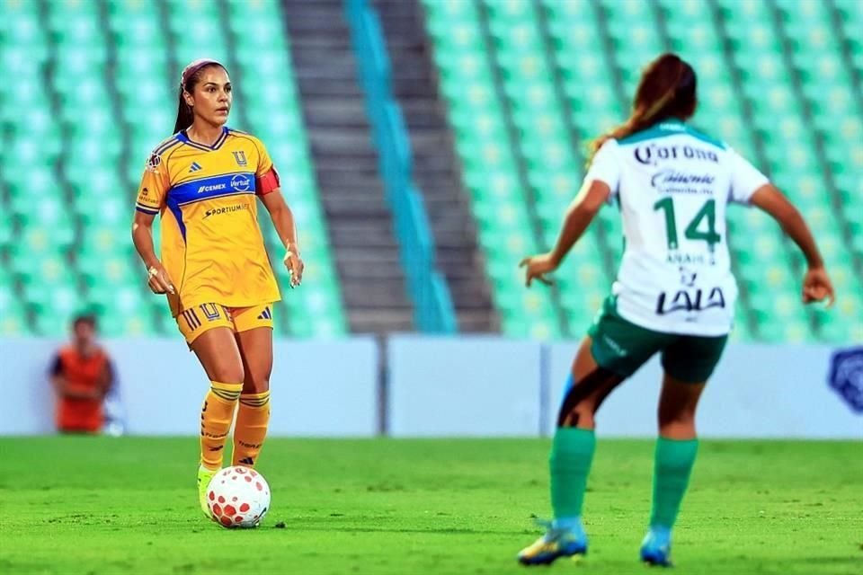 Tigres Femenil ligó su segunda victoria del Apertura 2025 al vencer de visita 2-0 a Santos, con lo que llegó a 7 puntos en el torneo.