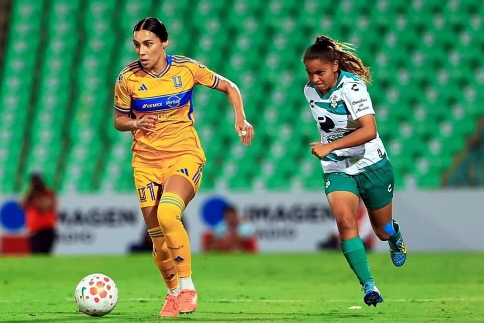 Tigres Femenil ligó su segunda victoria del Apertura 2025 al vencer de visita 2-0 a Santos, con lo que llegó a 7 puntos en el torneo.