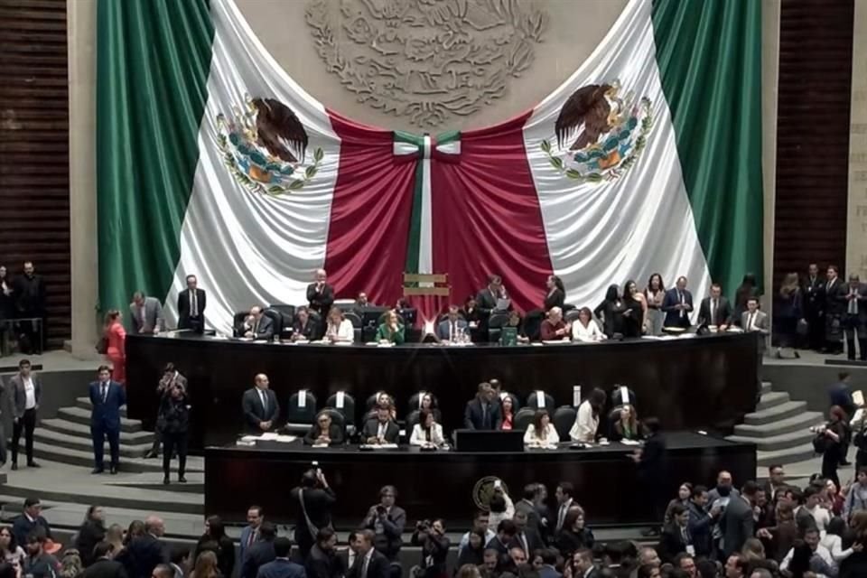 La apertura del Congreso General transcurrió en un ambiente de tranquilidad.