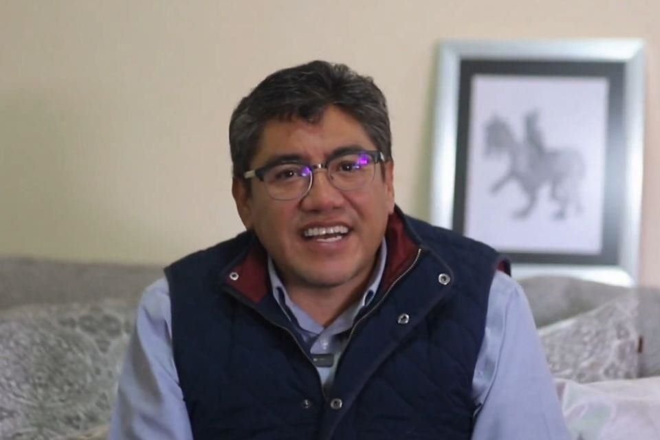 Saúl Monreal, senador de Morena, propuso disminuir de 500 a 300 la cantidad de diputados, elegirlos por tómbola y renovarlos cada 6 años; así como la desaparición de la Auditoría Superior.