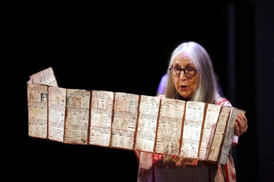 La astrónoma Julieta Fierro, apasionada divulgadora de la ciencia, falleció este viernes.