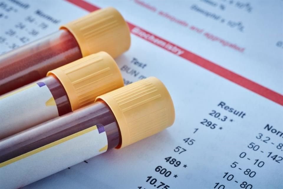 Hospitales de Sedena enfrentan conflicto legal por empresas del 'Cártel de los Chupasangres', que han monopolizado servicios de laboratorio.