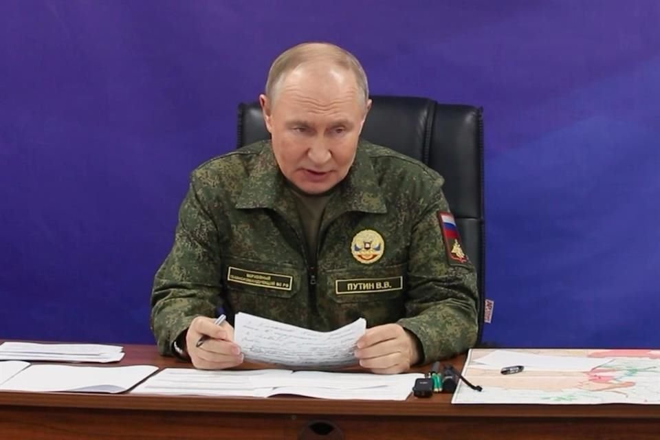 El Presidente Vladimir Putin durante una conferencia de prensa el 26 de octubre del 2025.