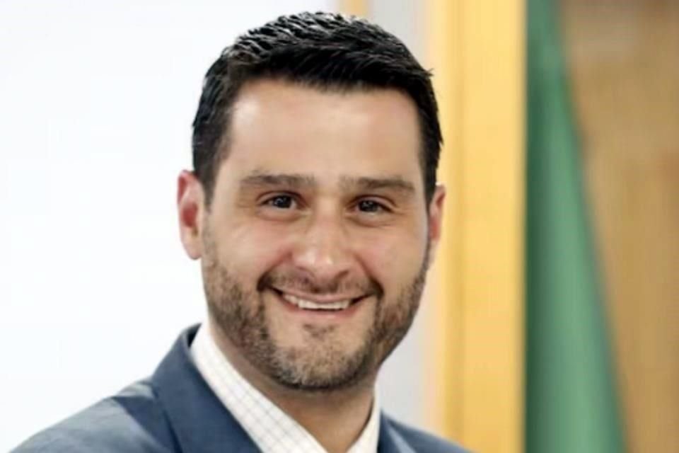 Omar García Harfuch, titular de SSPC, dijo que se indaga a 7 personas en caso de Contralor de FGR que dejó cargo por presunta corrupción.