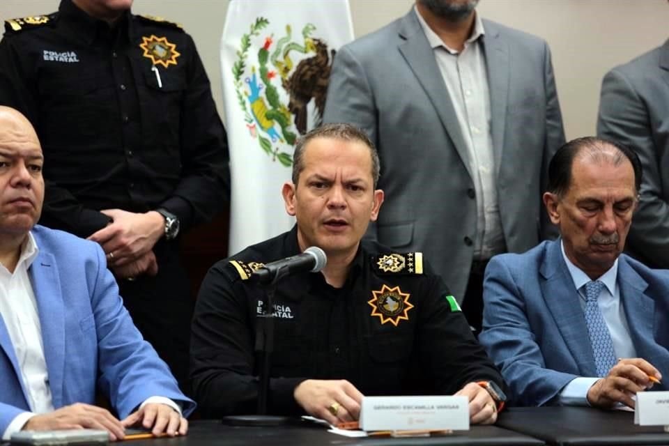 El Secretario de Seguridad estatal, Gerardo Escamilla, anunció un refuerzo en la vigilancia de las carreteras en Nuevo León.