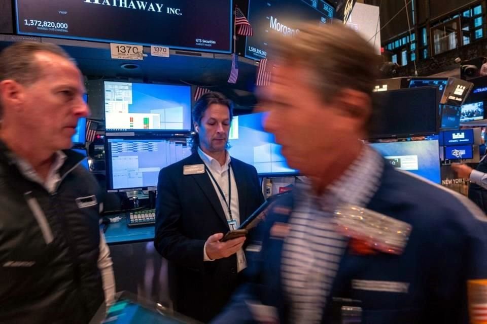 El índice Nasdaq lideró los avances, con un alza de 0.81%.