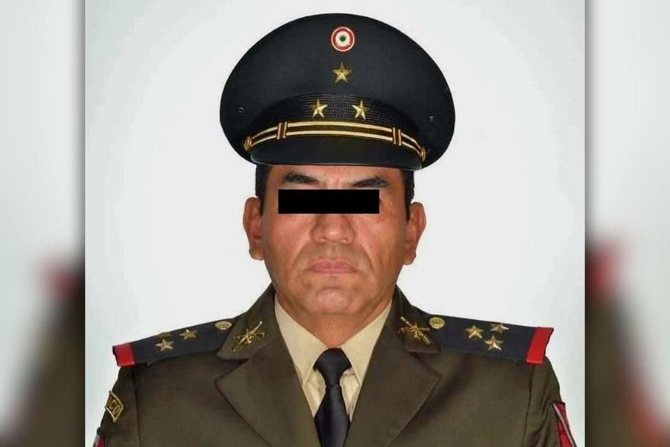 El Coronel José Manuel J., exjefe de escoltas, habría escapado del operativo en el que fueron capturados los siete escoltas municipales que acompañaban al Edil de Uruapan el día del ataque.