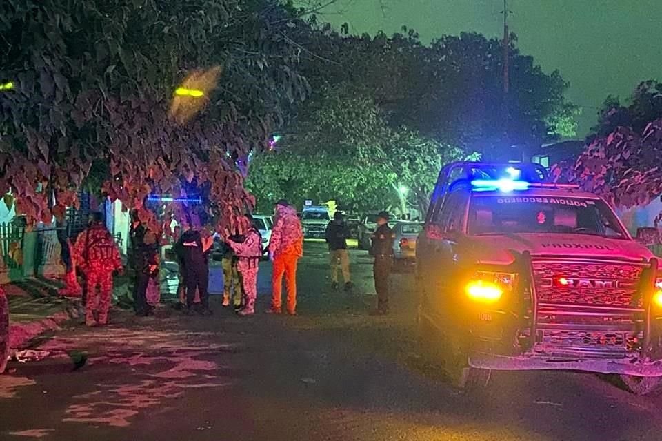 El ataque se dio minutos antes de las 20:40 horas en el cruce de las calles San Antonio y San Jacinto, en la Colonia San Miguel Residencial.