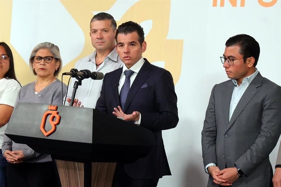 El Secretario General de Gobierno, Miguel Flores, acusó un supuesto intento de chantaje para que no se legislen criterios de paridad que permitirían competir sólo a mujeres por la Gubernatura en 2027.