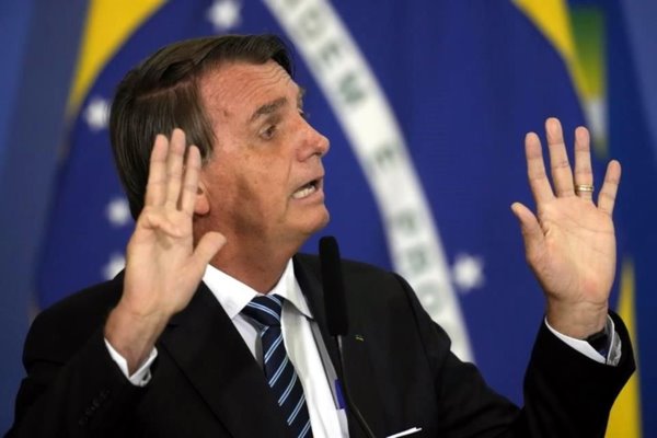 Minimiza Bolsonaro Ómicron: 'No ha matado a nadie'